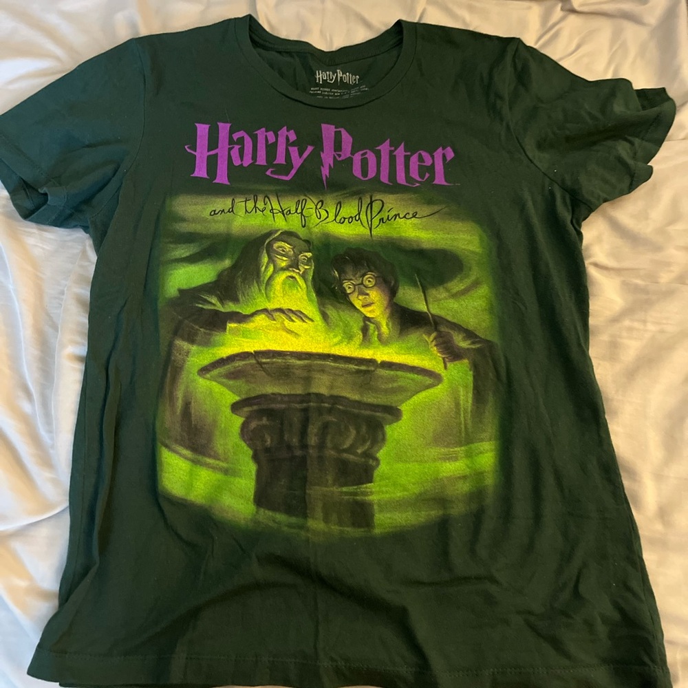 Harry Potter tee size XL
